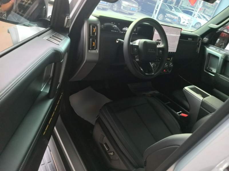 Used iCAR V23 2025 401 Two-Wheel Drive Advanced Edition — 15