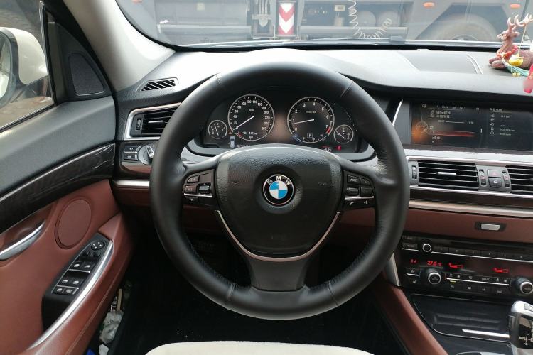 Used BMW 5 Series GT 2013 535i Leading Model Steering Wheel