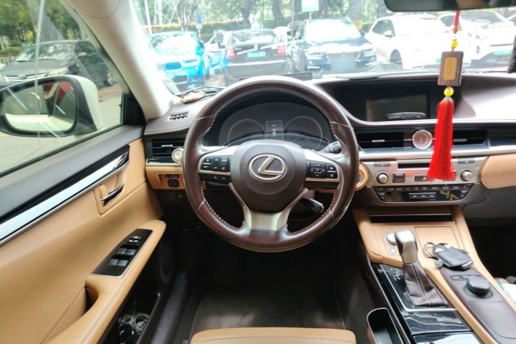 Used Lexus ES 2016 200 Midnight Special Limited Edition