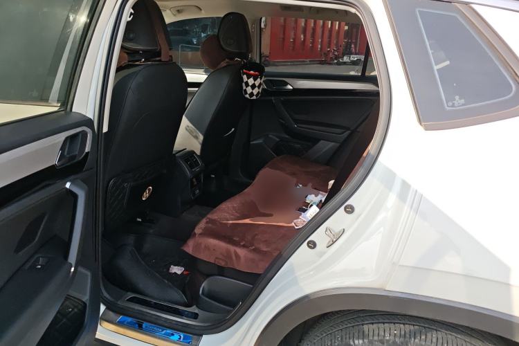 Used Volkswagen Tayron 2021 280TSI Two-Wheel Drive Luxury Smart Connectivity Version
