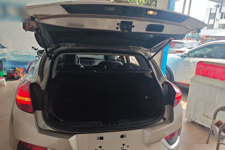 Used Geely Auto Emgrand GS 2016 Elegant Edition 1.8L Automatic LingShang Model Trunk