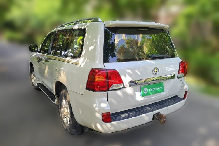 Used Toyota Land Cruiser 
