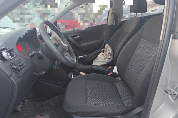 Used Volkswagen Polo 2011 1.6L Automatic ZhiShang Version
