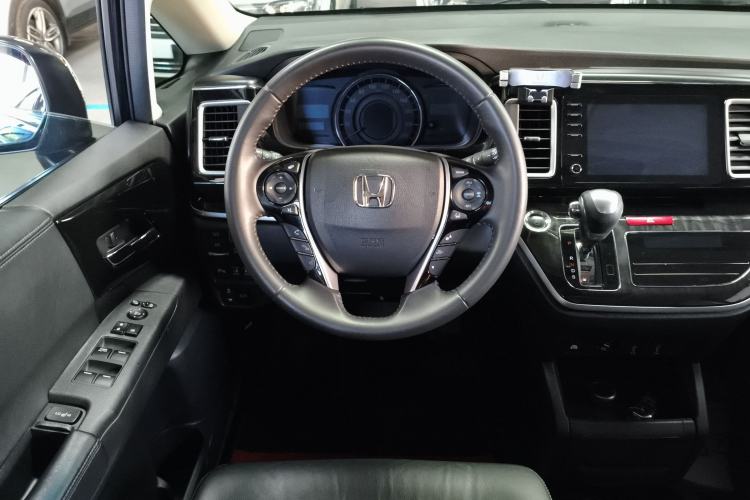 Used Honda Elysion 2019 2.0L Hybrid Luxury Edition
