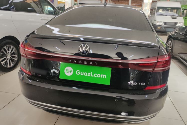 Used Volkswagen Passat 2023 Facelift 330TSI Luxury Edition