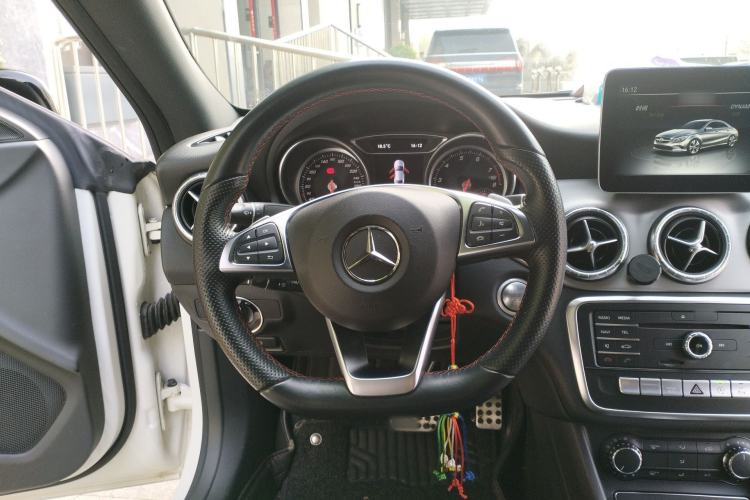 Used Mercedes-Benz CLA 2017 CLA 220 4MATIC
