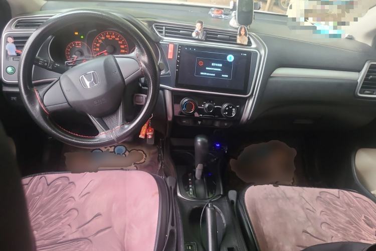 Used Honda Greiz 2016 1.5L CVT Classic Edition Center Console
