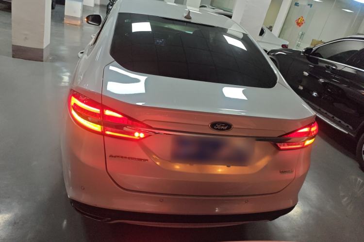 Used Ford Mondeo 2017 EcoBoost 180 Stylish Model
