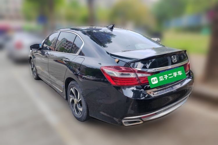 Used Honda Accord 2016 2.0L Luxury Edition
