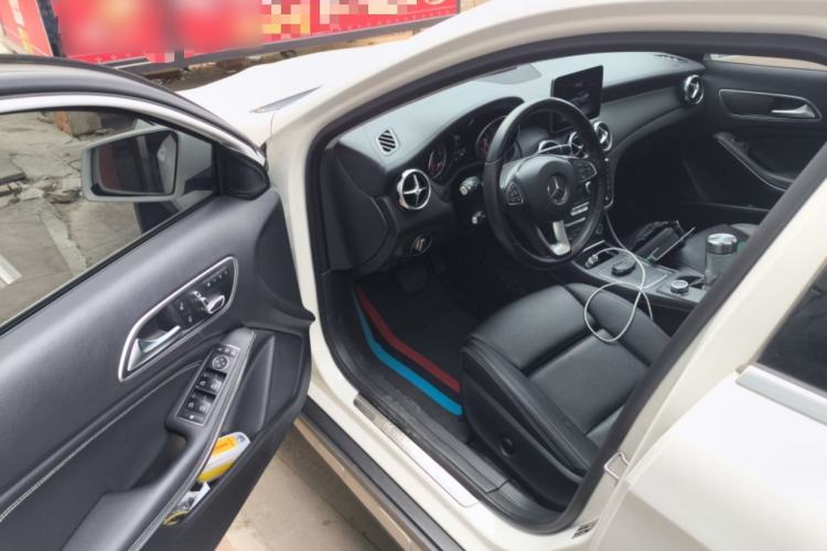 Used Mercedes-Benz GLA 2018 GLA 200 Fashion Model Driver Seat
