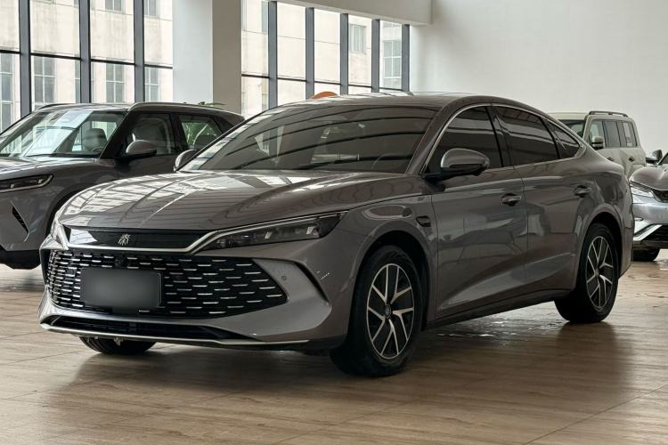 Used BYD Qin L 2025 DM-i Smart Drive 120KM Superior Model