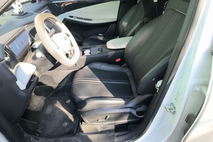 Used Geely Galaxy L7 2024 1.5T 115 km PLUS Dragon Edition
