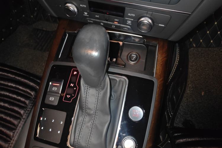 Used Audi A6L 2017 TFSI Comfort Model Gear Lever