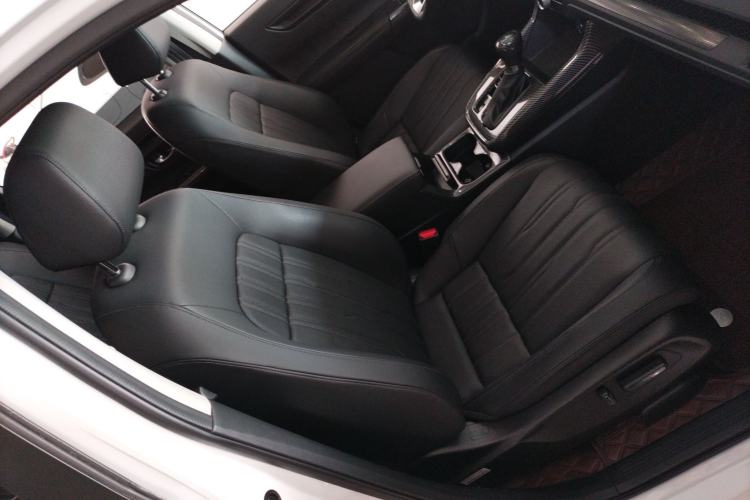 Used Honda Breeze 2023 240TURBO Two-Wheel-Drive Luxury Edition 5 Seats Right Front Seat