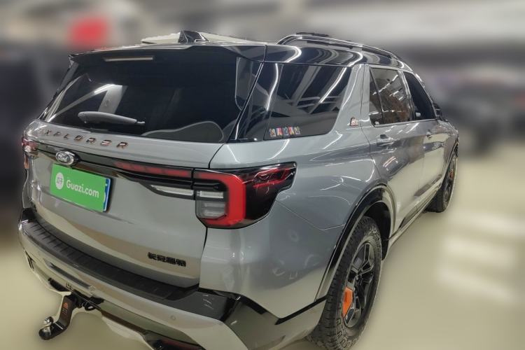 Used Ford Explorer 2024 2.3T EcoBoost Kunlun Peak Edition 7-Seater
