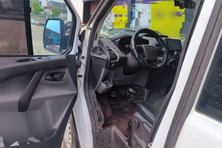 Used Ford Transit 2019 2.0T Diesel Multi-Purpose Commercial Vehicle Mid-Drive Mid-Roof 6-Seater China VI Standard