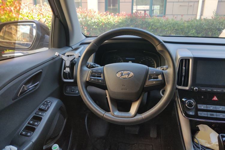 Used Hyundai ix35 2019 2.0L Automatic 2WD Zhiyong·Changxiang Edition China V Standard