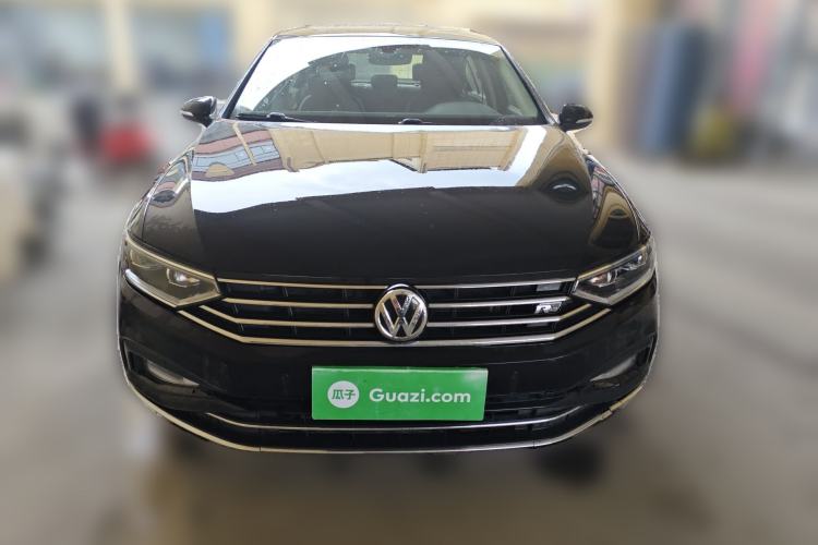 Used Volkswagen Magotan 2020 330TSI DSG Luxury Edition Front