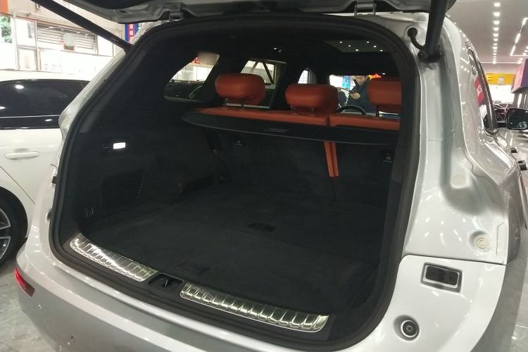 Used Hima AITO M7 2024 1.5T Intelligent Driving All-Wheel Drive Pro Version 5 Seats Ternary Lithium Battery
