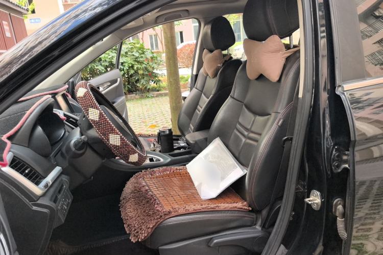 Used Dongfeng Aeolus AX7 2016 2.0L Automatic Zhiyi Trim
