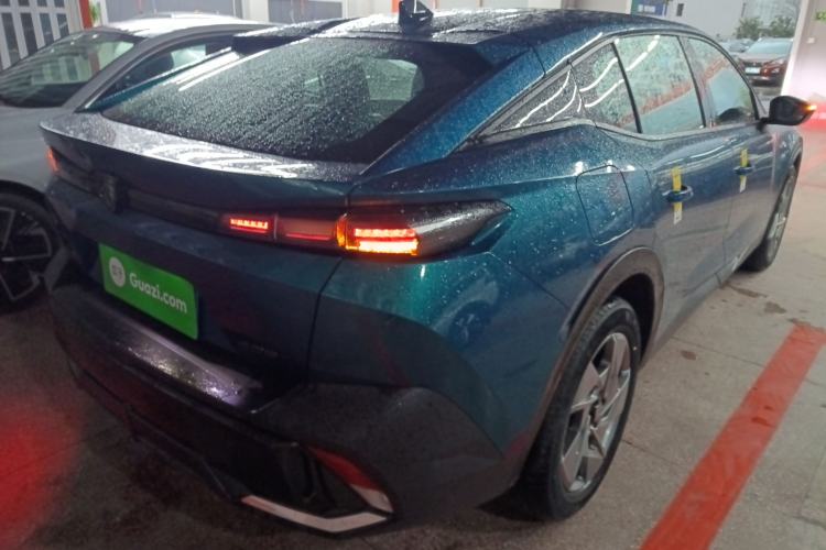 Used Peugeot 408X 2023 Active Version
