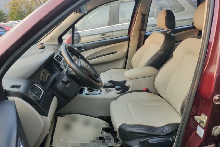 Used FORTHING Joyear XV 2016 1.6L CVT Comfort Model
