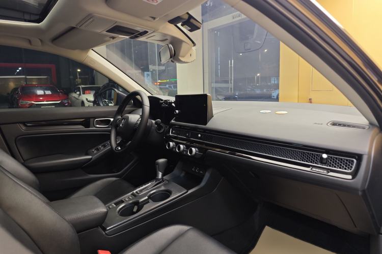 Used Honda Integra 2022 240TURBO CVT Technology Edition Interior 12