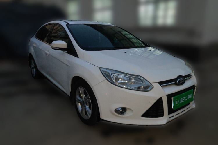 Used Ford Focus 2012 Sedan 1.6L Automatic Fashion Edition