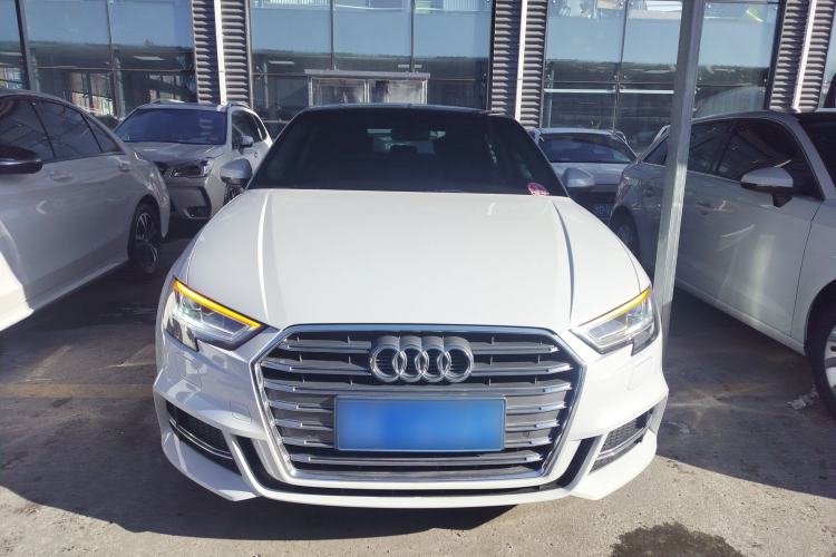 Used Audi A3 2020 Limousine 35 TFSI Sporty Version China VI
