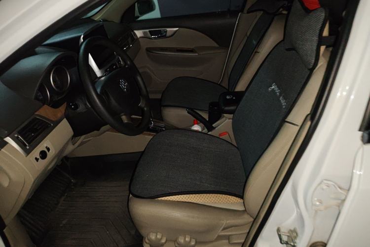 Used Buick Excelle 2015 1.5L Automatic Classic Model