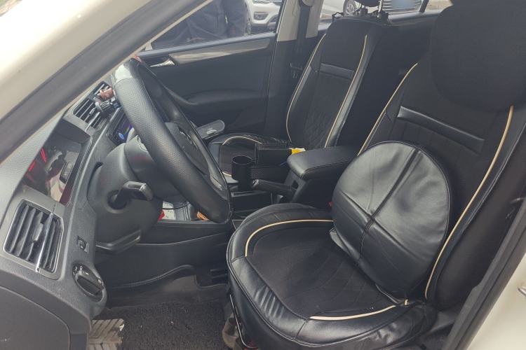 Used Volkswagen Santana 2017 HaoNa 1.4L Manual Fashion Edition
