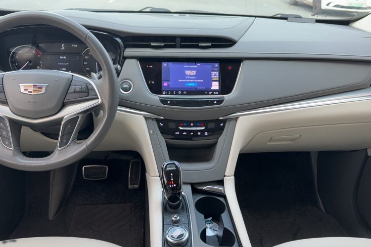 Used Cadillac XT5 2022 2.0T Four-Wheel Drive Luxury Version (Hummingbird Edition)

