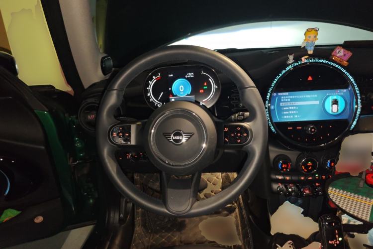 Used MINI 2023 1.5T COOPER Artist
