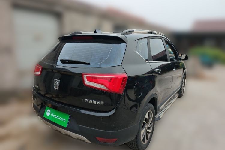 Used Baojun 560 2016 1.8L iAMT Luxury Model Rear Right 45 Deg