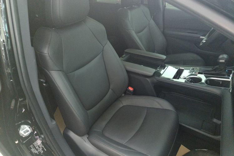 Used Toyota Sienna 2024 2.5L Hybrid Four-Wheel Drive Prestige Edition