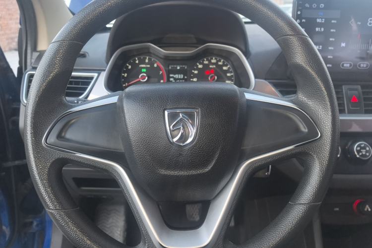 Used Baojun 310W 2017 1.5L Manual Comfort Version China V