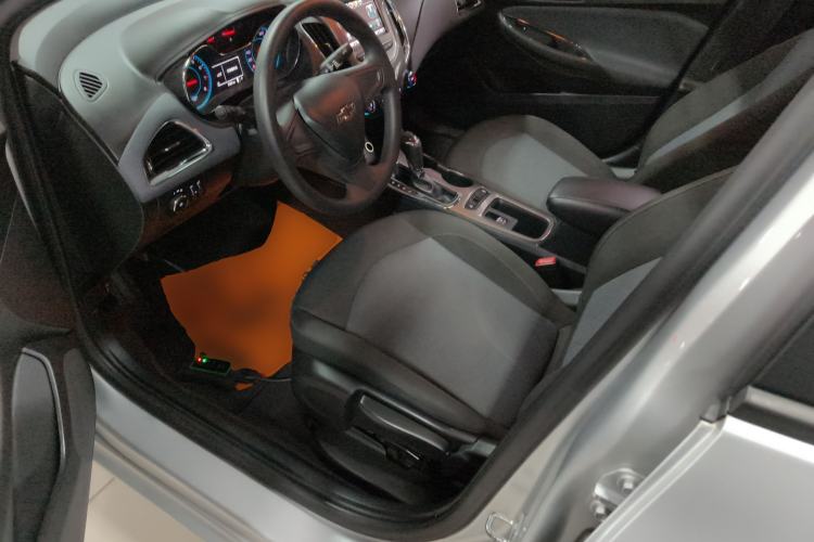 Used Chevrolet Cruze 2018 Redline 320 Automatic Pioneer Edition