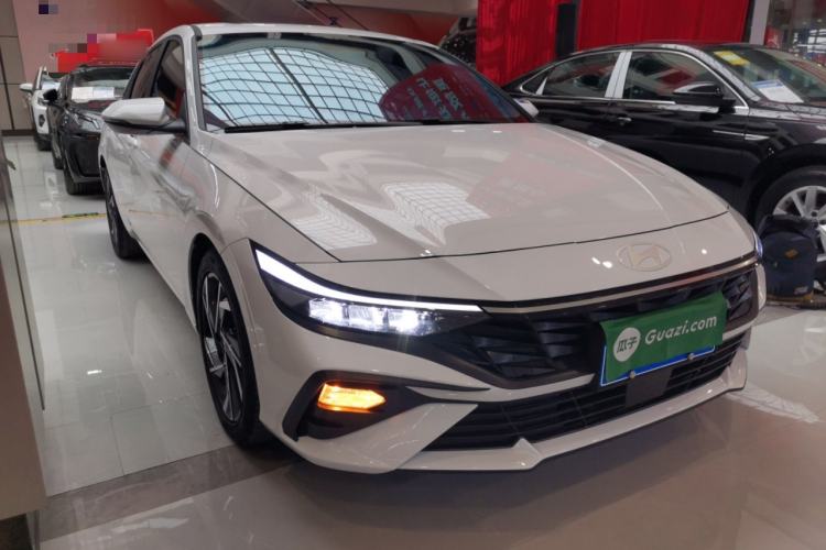 Used Hyundai Elantra 2023 1.5L CVT GLX Elite Edition
