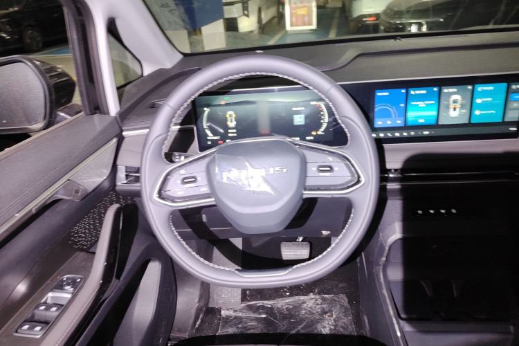 Used SAIC MAXUS Dajia 7 2024 Revised Version Super Hybrid Long-Range Edition Enjoyment Version Steering Wheel