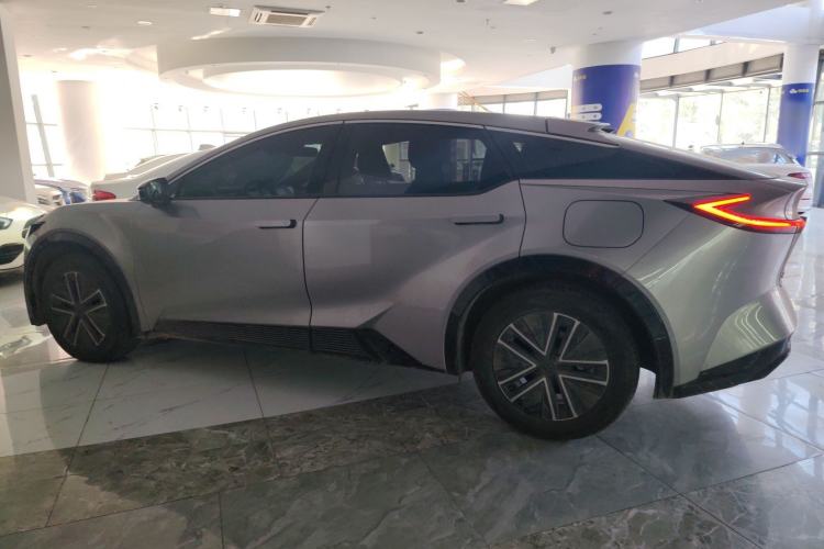 Used Toyota bZ5 2025 Model 550 JOY