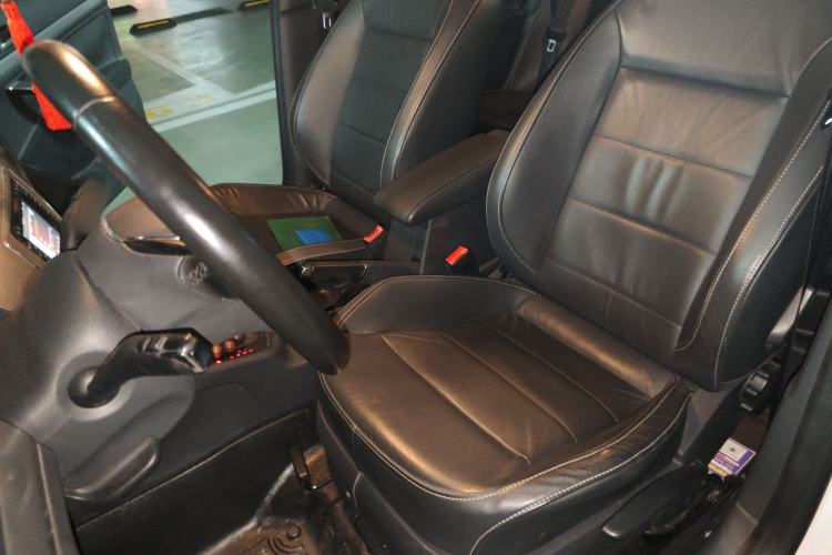 Used Volkswagen Lavida 2015 1.6L Automatic Comfort Edition Left Front Seat