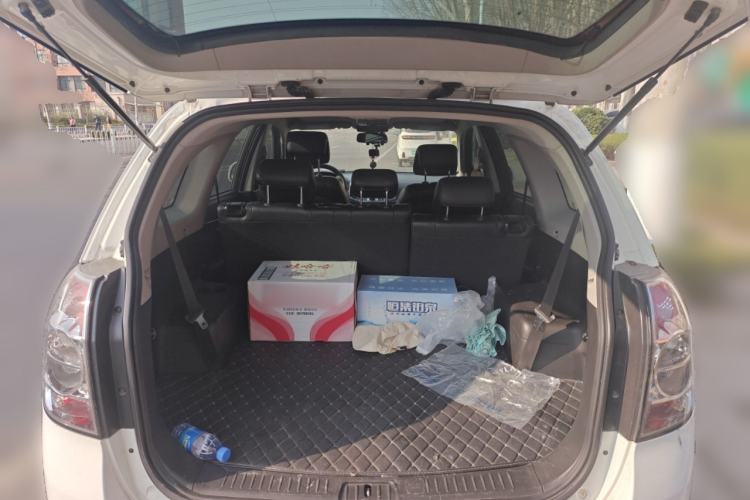 Used Chevrolet Captiva 2012 2.4L 4x4 Flagship Edition 7 Seats