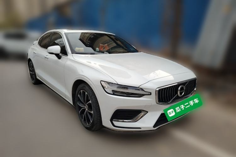 Used Volvo S60 2022 B4 Zhiyi Luxury Edition