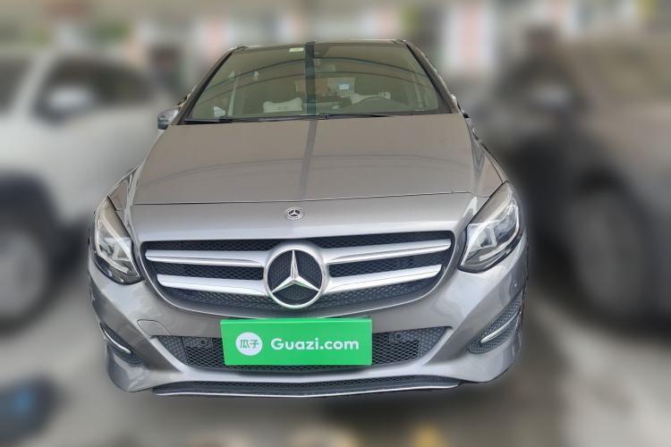 Used Mercedes-Benz B-Class 2017 B 200 Fashion Model Front