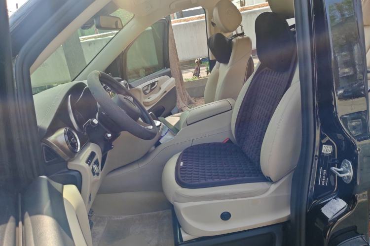 Used Mercedes-Benz V-Class 2020 V 260 L Long-wheelbase Luxury Edition Left Front Seat