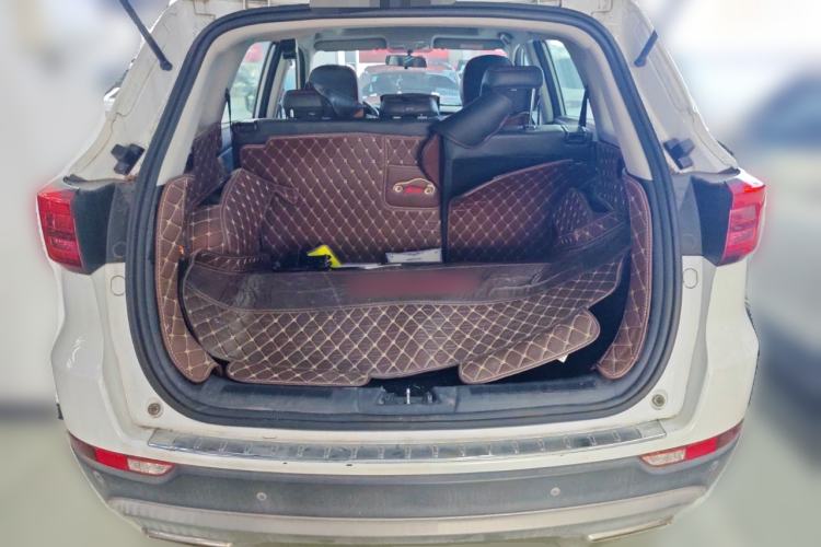 Used CHANGAN CS75 2018 280T Automatic Smart Edition China V-standard Trunk