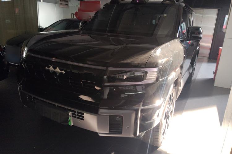 Used Formula Leopard 8 2025 Smart & Brave Flagship Edition 6 Seats