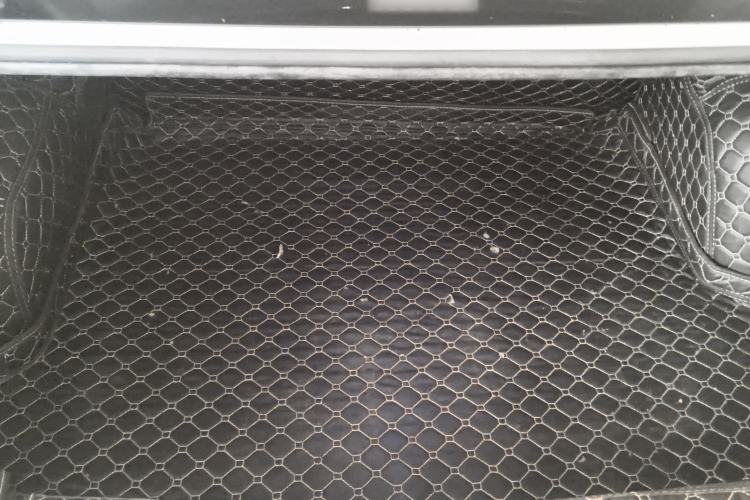 Used Roewe i5 2020 1.5L Automatic 4G Connect Luxury Flagship Edition Trunk