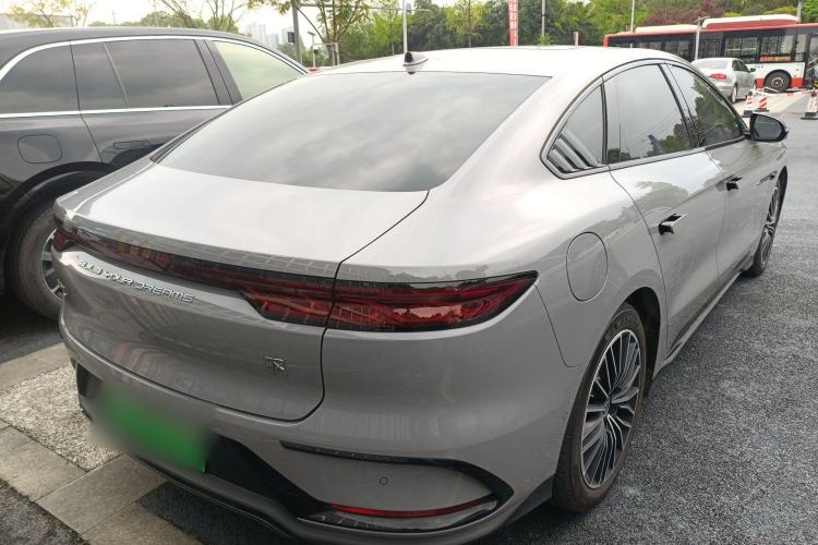 Used BYD Han 2025 EV with 701 km of Laser Radar-Enabled Intelligent Driving