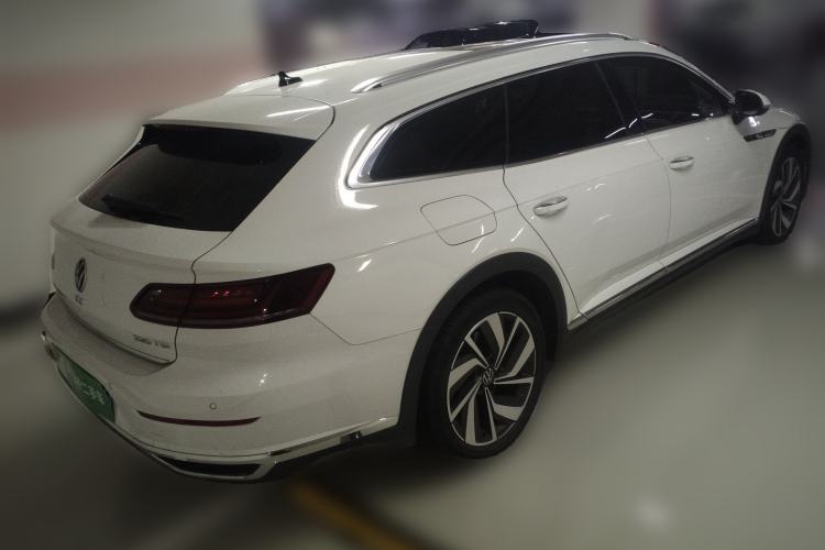 Used Volkswagen FAW-Volkswagen CC 2023 Adventure Vehicle 330TSI Hunter Vision Edition